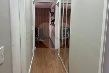 Apartamento à venda com 3 quartos, sendo 1 suíte, em Vila São João, Poá, SP