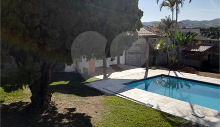 Casa Térrea para alugar com 3 quartos, sendo 2 suítes,  em Jardim dos Pinheiros, Atibaia, SP
