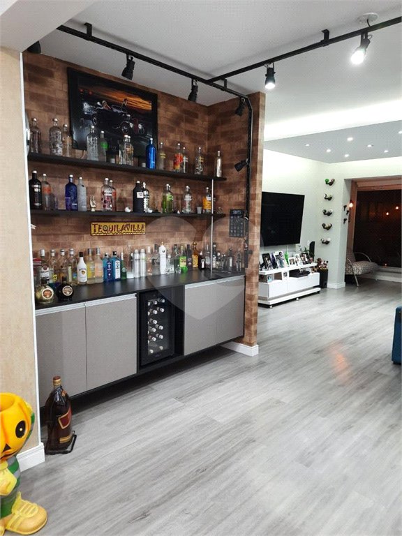 Apartamento à venda com 3 quartos, sendo 1 suíte, em Cambuci, São Paulo, SP