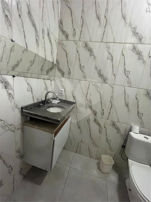 Casa à venda ou para alugar com 2 quartos, sendo 4 suítes, no condomínio Residencial Jardim Bréscia, Indaiatuba - SP