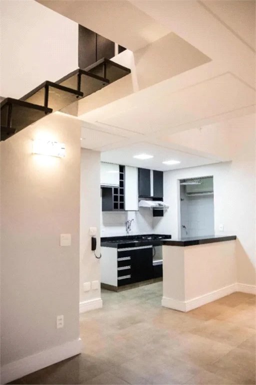 Apartamento à venda com 1 quarto em Vila Suzana, São Paulo, SP