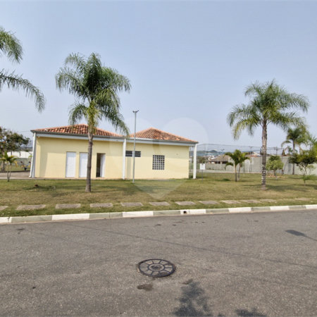 Casa à venda no condomínio Santa Mônica, Atibaia - SP