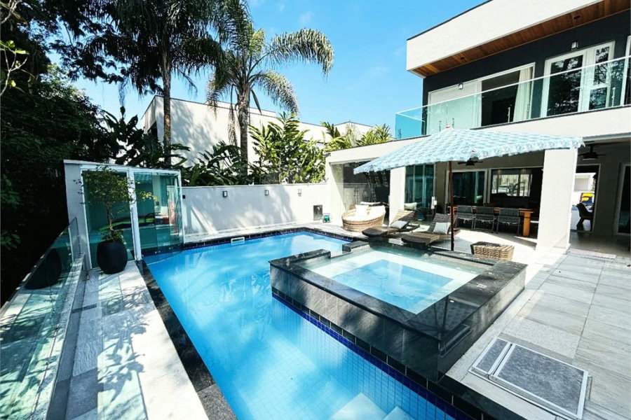 Casa à venda com 5 suítes em Riviera de São Lourenço, Bertioga, SP