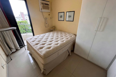 Apartamento com 2 dormitórios à venda, 65 m² por R$ 424.000,00 - Vila Júlia - Guarujá/SP