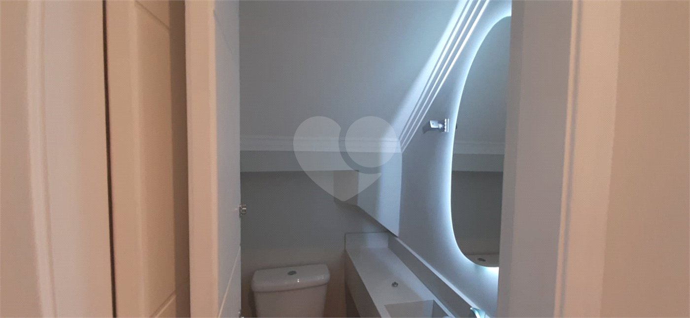 Sobrado à venda com 3 quartos, sendo 1 suíte, em Vila Guilherme, São Paulo, SP