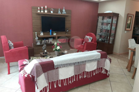 Casa à venda com 6 quartos, sendo 3 suítes,  em Tijuca, Rio de Janeiro, RJ
