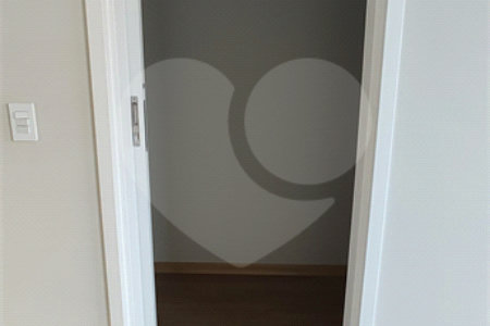 Casa à venda com 3 suítes no condomínio Reserva Ybyra, Atibaia - SP