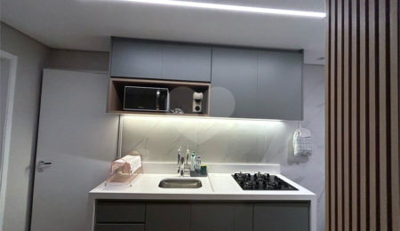 Apartamento à venda com 2 quartos em Cidade Mãe do Céu, São Paulo, SP