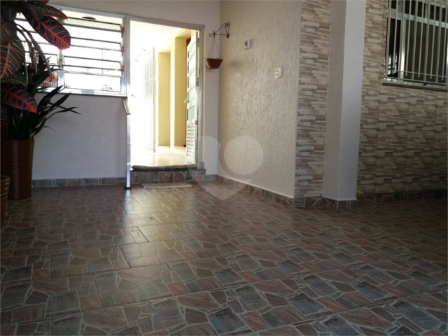 Sobrado à venda com 3 quartos, sendo 1 suíte,  em Mooca, São Paulo, SP