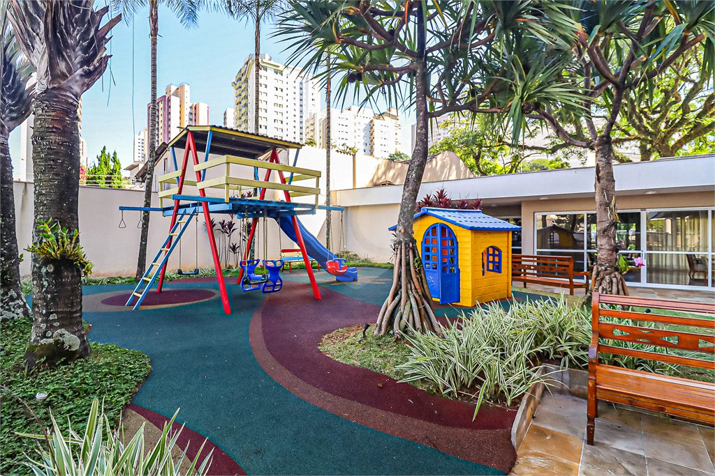 Apartamento à venda com 3 suítes em Vila Mariana, São Paulo, SP