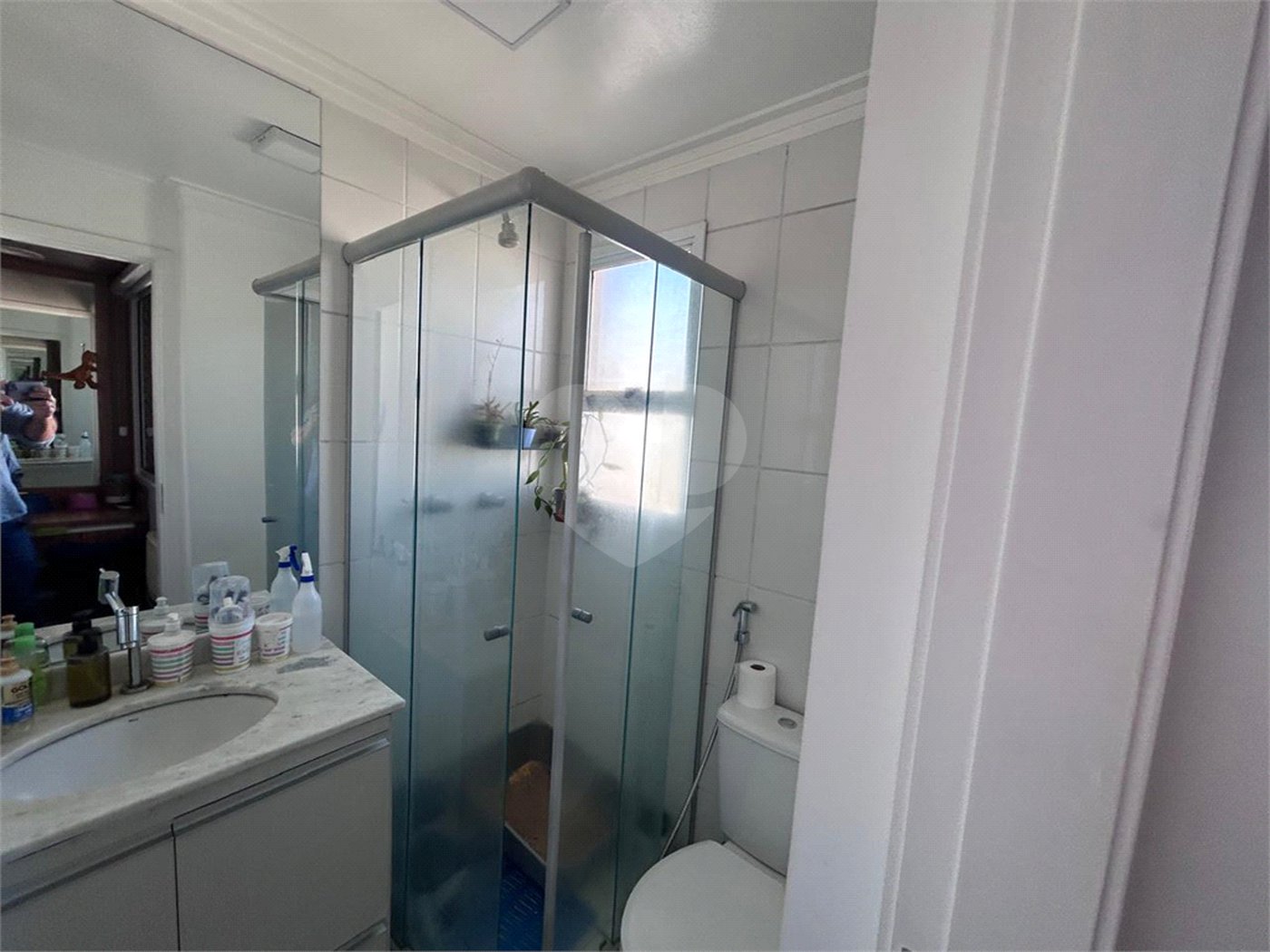 Apartamento a venda.