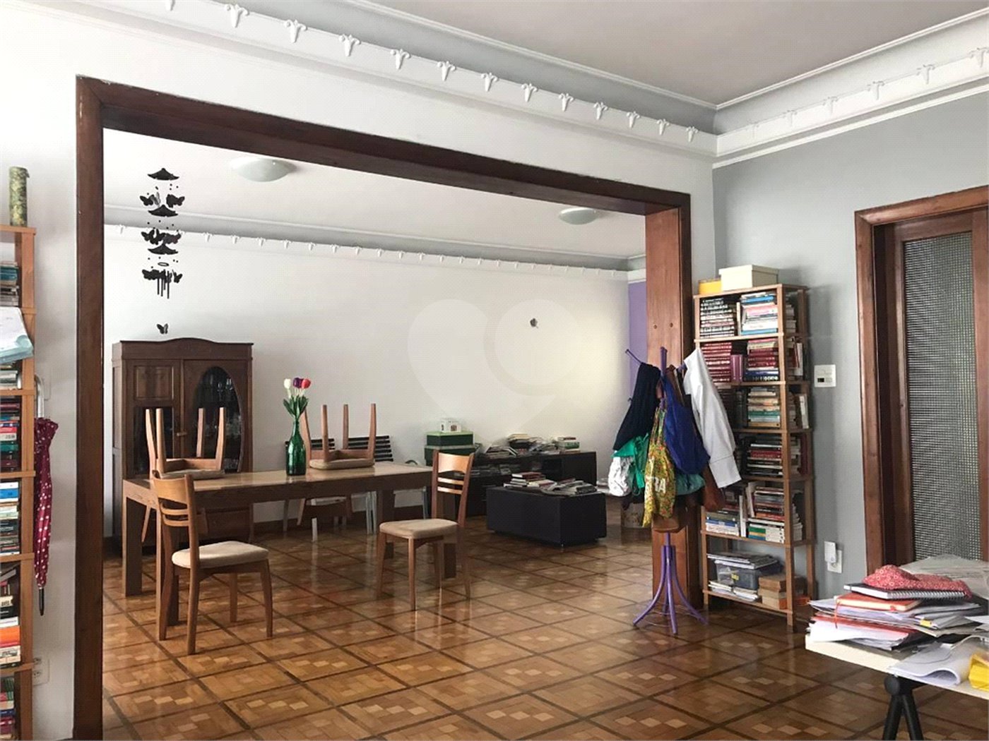 Apartamento na Bela Vista de 345m2 com 4 quartos (sendo 1 suíte.