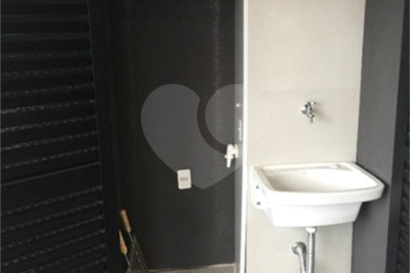 Excelente apartamento à venda e locação no Brás