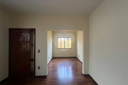 Casa à venda com 5 quartos, sendo 1 suíte, no Centro, Itapetininga, SP