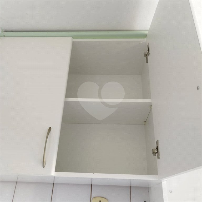 Apartamento à venda com 2 quartos, sendo 1 suíte,  em Estância Itaguaí, Caldas Novas, GO