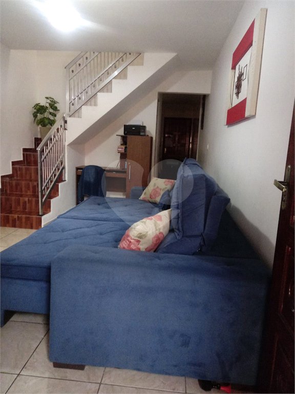 Casa à venda com 2 quartos no condomínio Residencial Armênia, Ferraz de Vasconcelos - SP