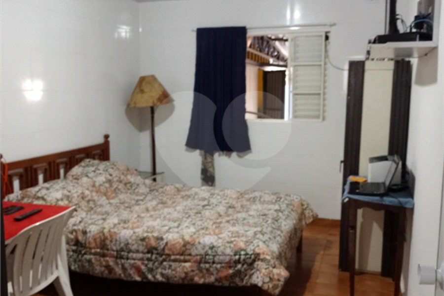 Sobrado à venda com 8 quartos, sendo 3 suítes, em Tucuruvi, São Paulo, SP
