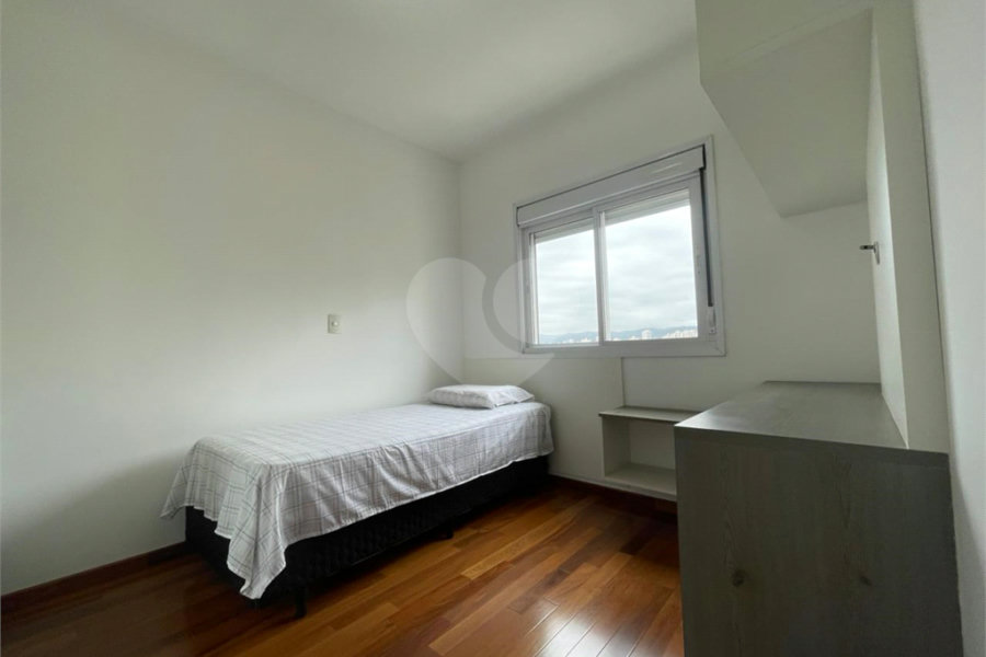 Apartamento à venda com 3 suítes em Santana, São Paulo, SP