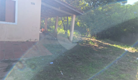 Chácara à venda com 5 quartos, sendo 2 suítes,  em Chácaras Acaraí, Hortolândia, SP