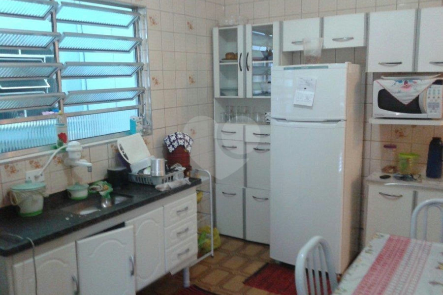 Sobrado à venda com 4 quartos em Tremembé, São Paulo, SP