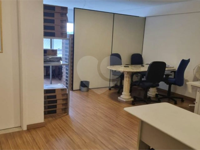 Sala à venda em Santana, São Paulo, SP