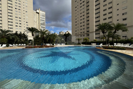 Apartamento para alugar com 3 suítes em Vila Romana, São Paulo, SP