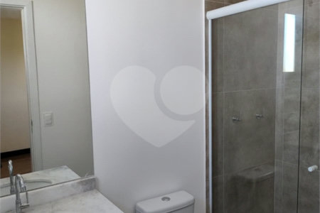 Casa para alugar com 3 quartos, sendo 1 suíte, no condomínio Vila Quinta dos Manacás, Vinhedo - SP