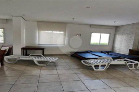 Apartamento à venda com 2 quartos em Parque Reboucas, São Paulo, SP