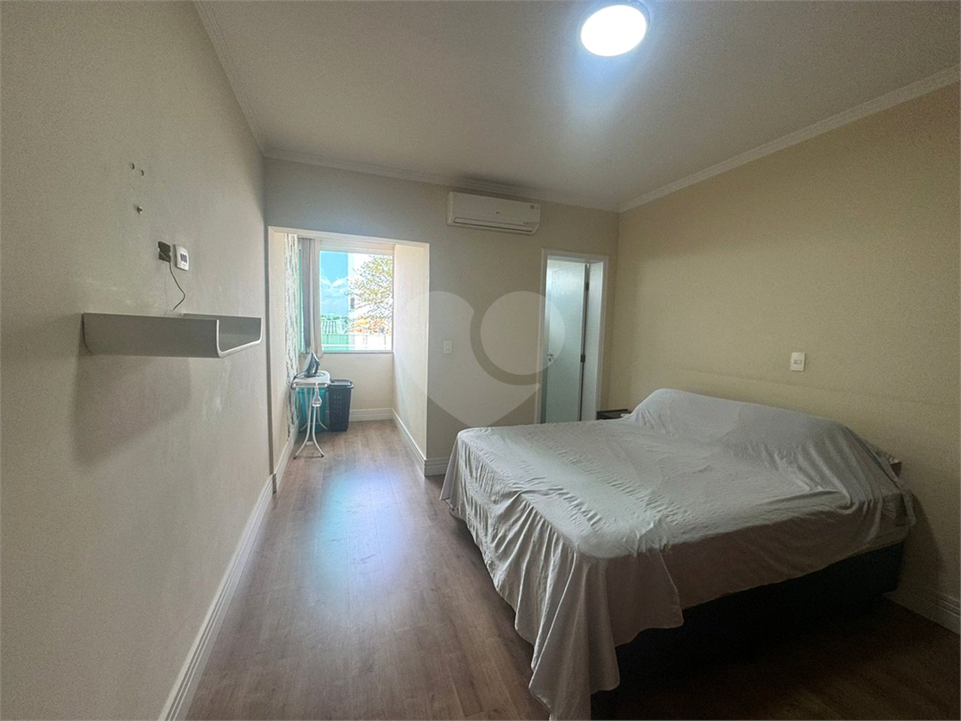 Sobrado à venda com 3 quartos, sendo 1 suíte, em Vila Nivi, São Paulo, SP