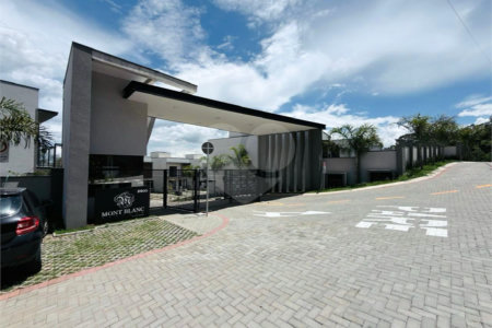Casa à venda ou para alugar com 3 suítes em Caixa D´água, Vinhedo, SP
