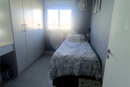 Apartamento à venda com 2 quartos, sendo 1 suíte,  em Parque Vitória, São Paulo, SP