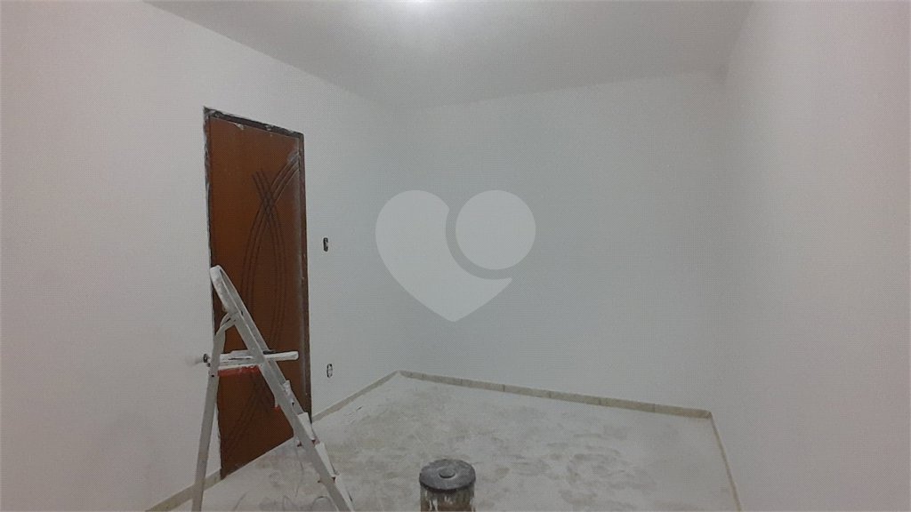Casa à venda com 3 quartos em Campo Grande, Rio de Janeiro, RJ