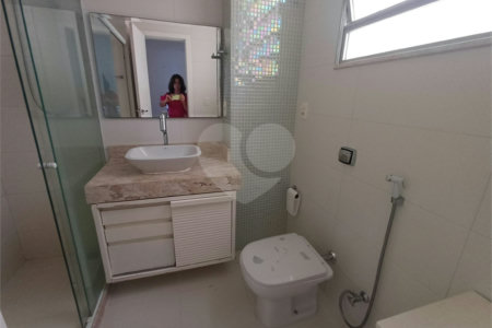 Apartamento à venda com 3 quartos, sendo 1 suíte,  em Lagoa, Rio de Janeiro, RJ