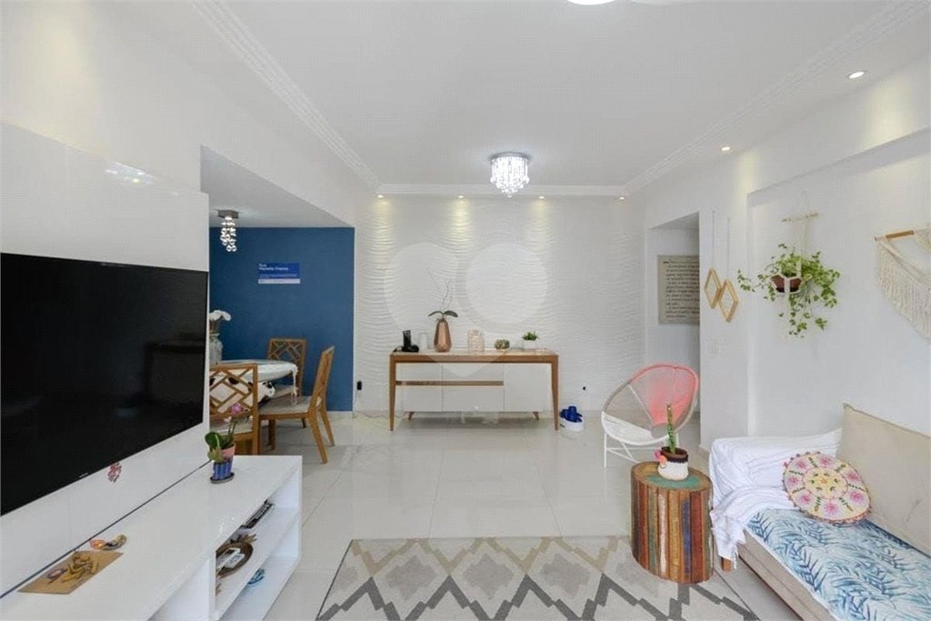 Apartamento à venda com 2 quartos, sendo 1 suíte,  em Tijuca, Rio de Janeiro, RJ