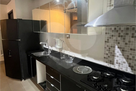 Apartamento à venda com 2 quartos, sendo 1 suíte,  em Carandiru, São Paulo, SP