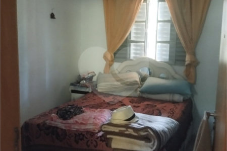 Chácara à venda com 6 quartos, sendo 1 suíte,  no Centro, Biritiba-mirim, SP