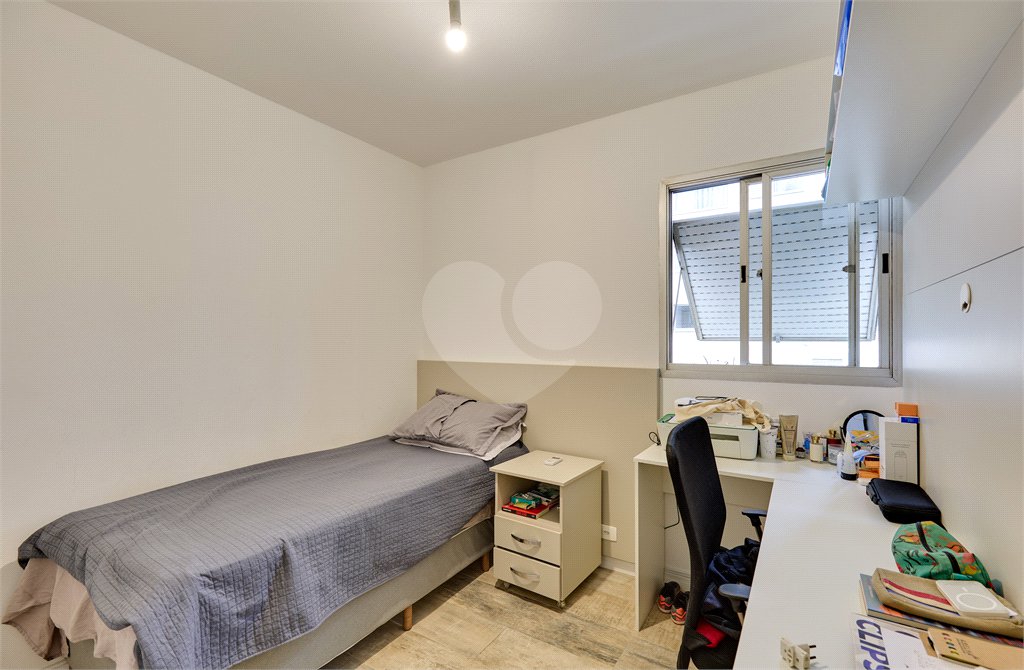 Apartamento à venda com 3 quartos, sendo 1 suíte, em Vila Olímpia, São Paulo, SP