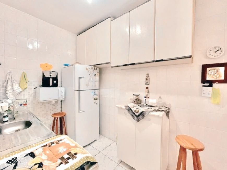 Apartamento com 2 dormitórios à venda, 70 m² por R$ 430.000,00 - Gonzaga - Santos/SP