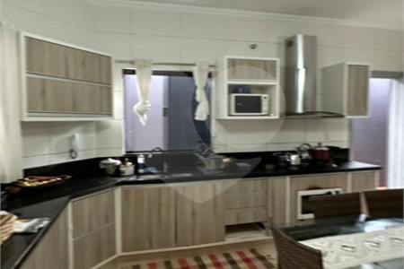 Casa à venda com 3 quartos, sendo 1 suíte,  no Centro, Ponta Porã, MS