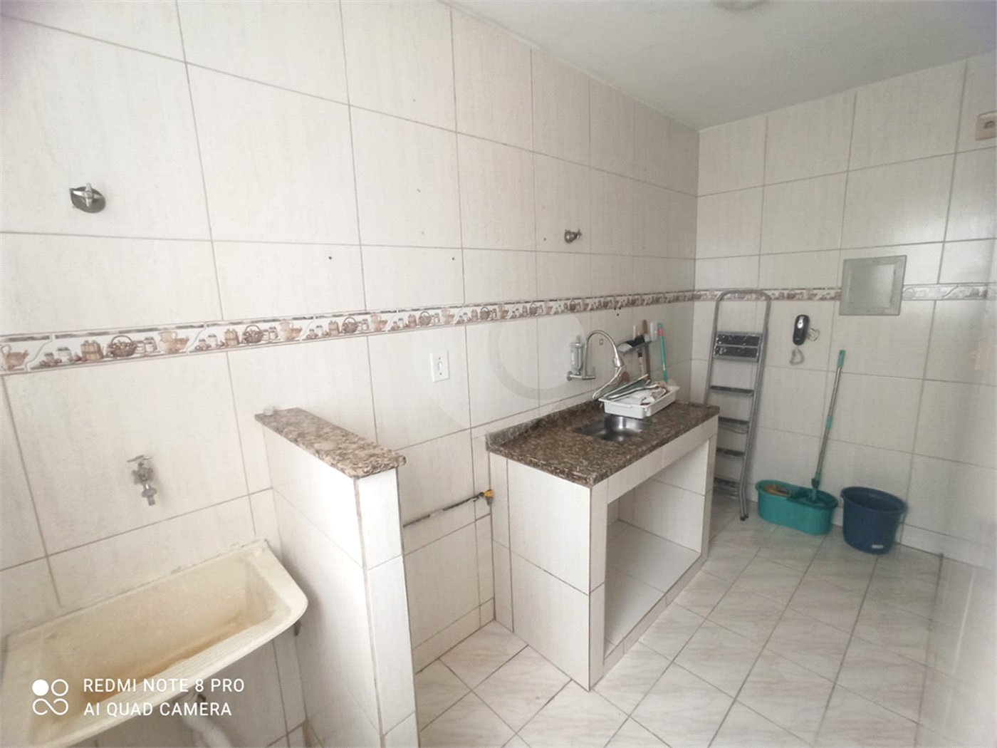 Apartamento à venda com 2 quartos em Cosmos, Rio de Janeiro, RJ