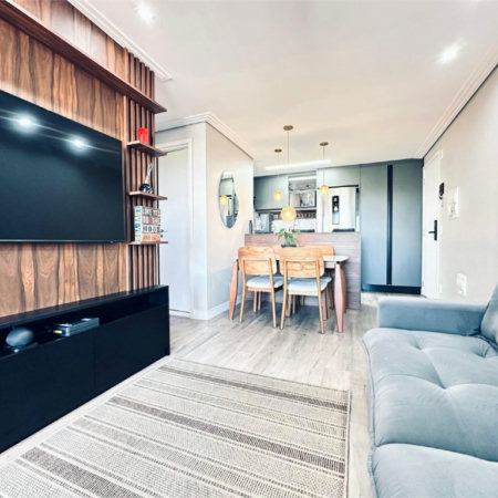 Apartamento à venda com 2 quartos, sendo 1 suíte, em Santo Amaro, São Paulo, SP