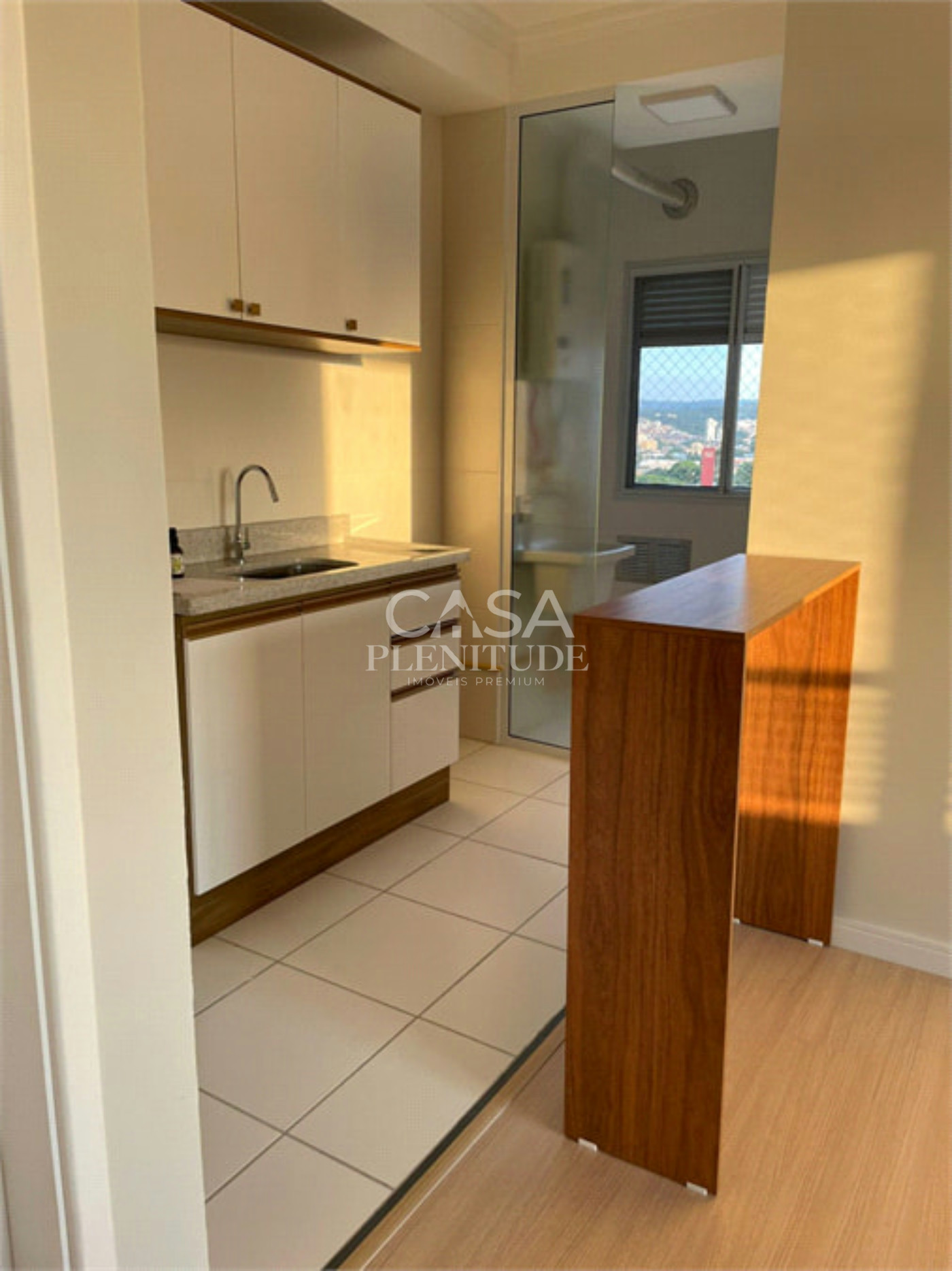 Apartamento à venda ou para alugar com 3 quartos, sendo 1 suíte,  em Jardim Santa Rosália, Sorocaba, SP