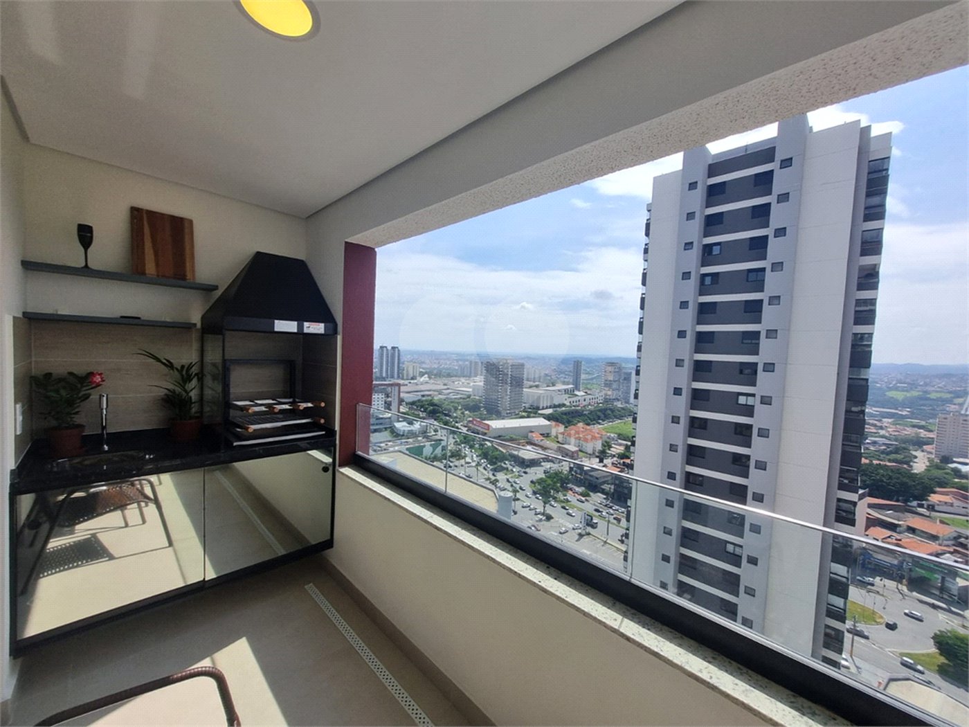 Apartamento à venda com 1 suíte em Parque Campolim, Sorocaba, SP