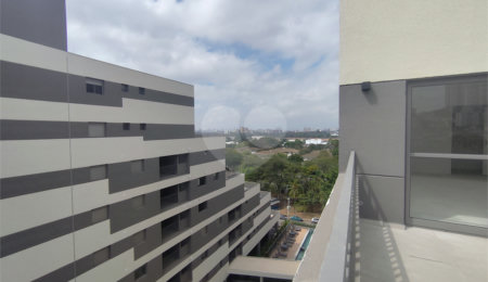 Apartamento à venda com 3 suítes em Santana, São Paulo, SP