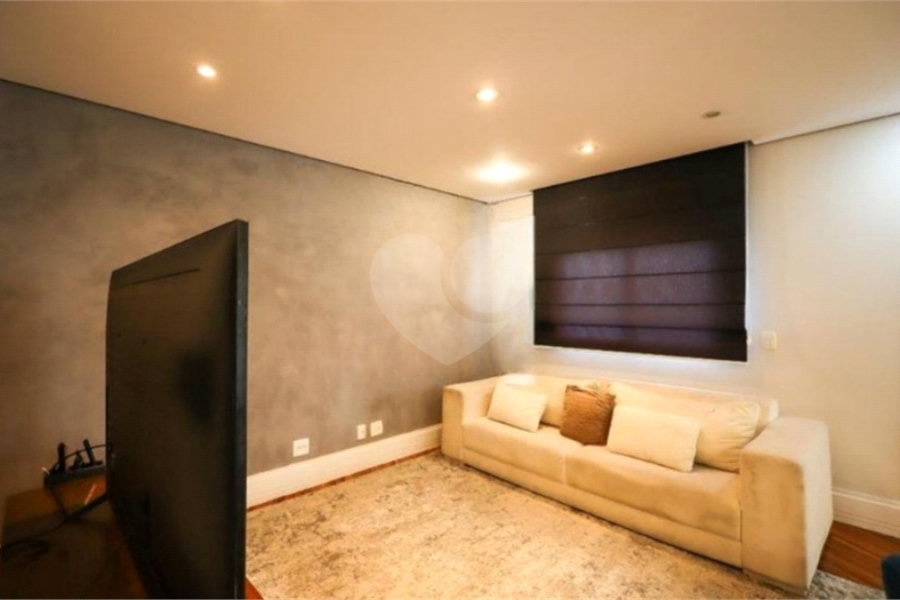 Apartamento à venda ou para alugar com 3 quartos, sendo 2 suítes,  em Jardim Marajoara, São Paulo, SP