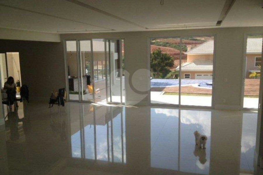 Sobrado à venda com 4 suítes em Posse Nova, Itupeva, SP