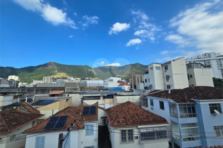 Casa à venda com 5 quartos, sendo 2 suítes, em Tijuca, Rio de Janeiro, RJ