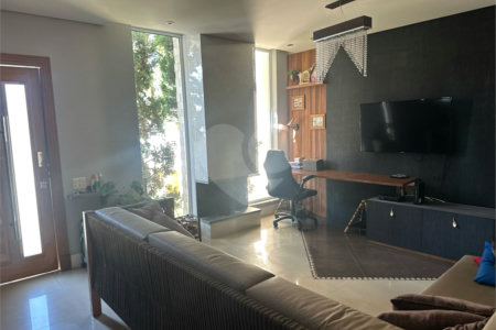 Casa à venda com 3 quartos, sendo 1 suíte, no condomínio Ibiti Royal Park, Sorocaba - SP
