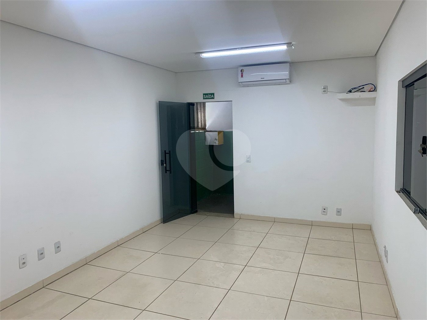 Barracão para alugar em Irmãos Chiquetto, Louveira, SP
