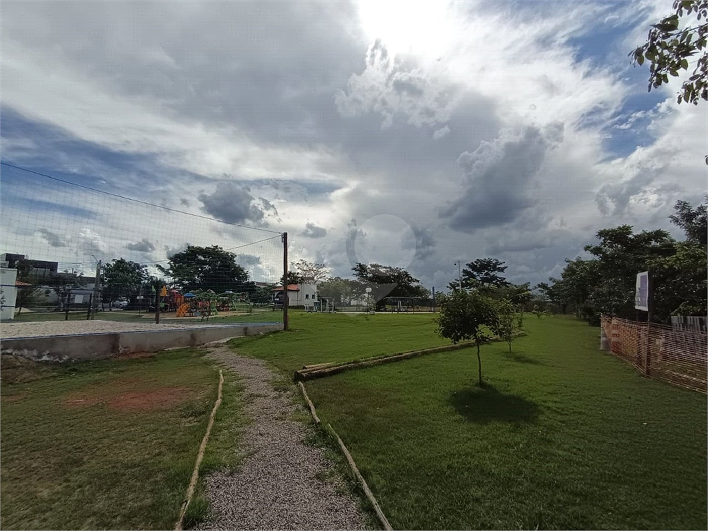 Terreno à venda no condomínio Jardim, Sorocaba - SP